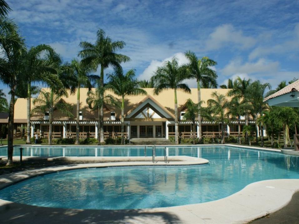 Pineapple Island Resort Daet Dış mekan fotoğraf